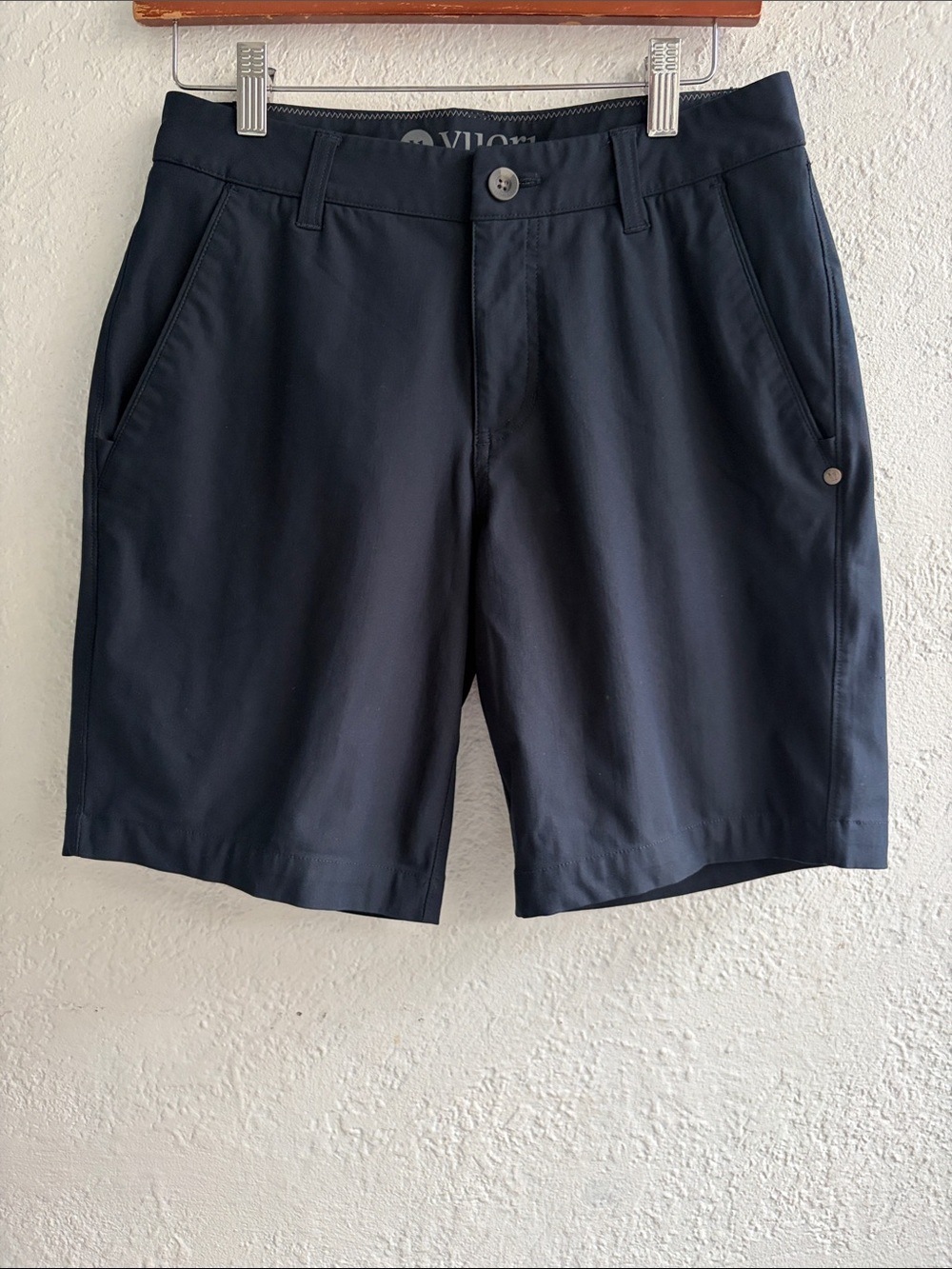 Vuori Men's Navy Flat-Front Performance Shorts
